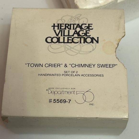 Department 56  Town Crier & Chimney Sweep 1991 With Box - Picture 6 of 8